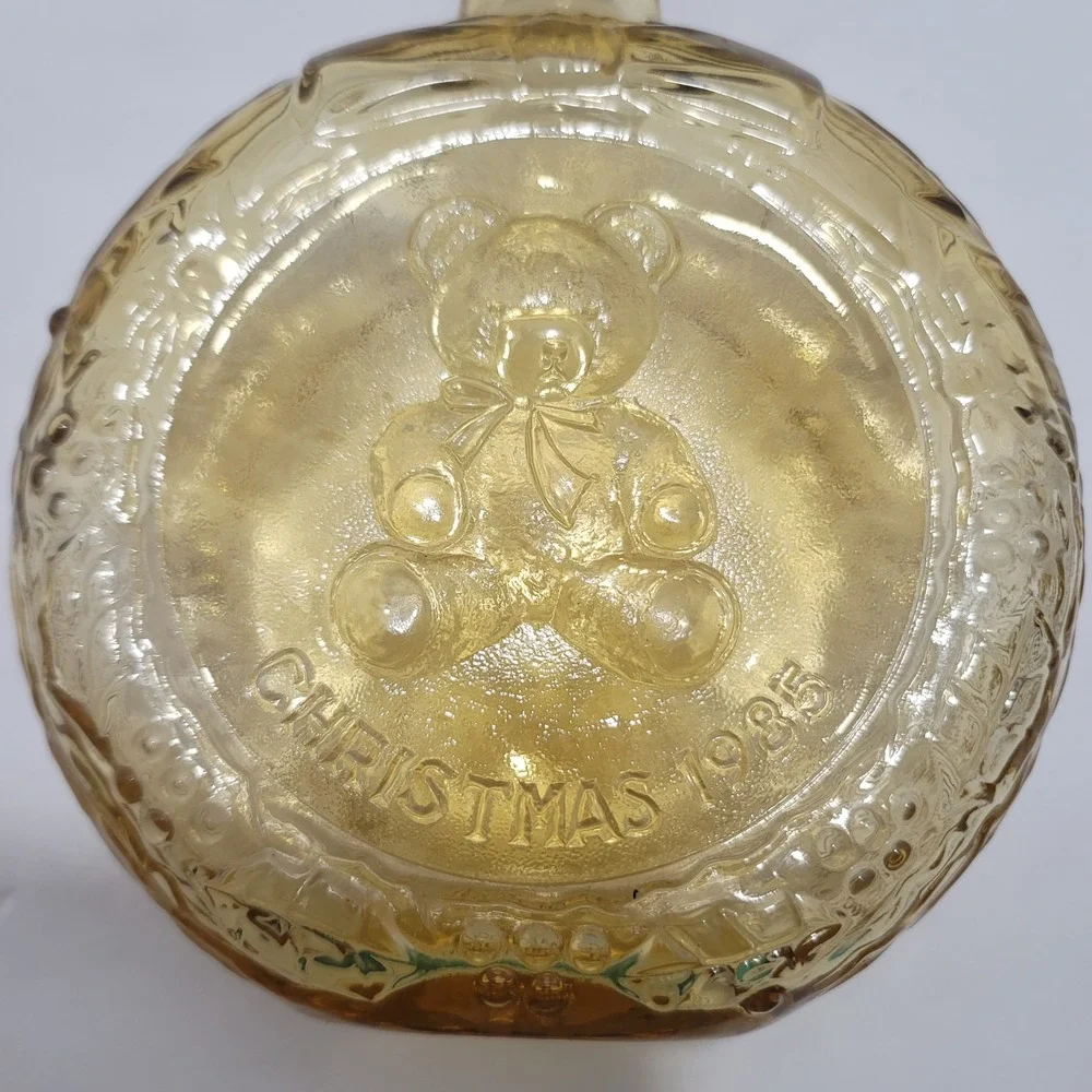 1985 VTG Wheaton Village The‎ Teddy Bear Glass Decanter Handmade Christmas Decor